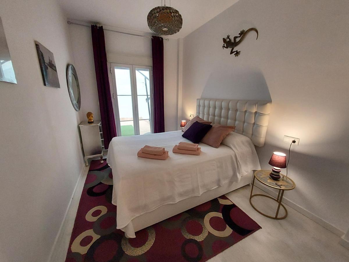 Nicolasa Apartment