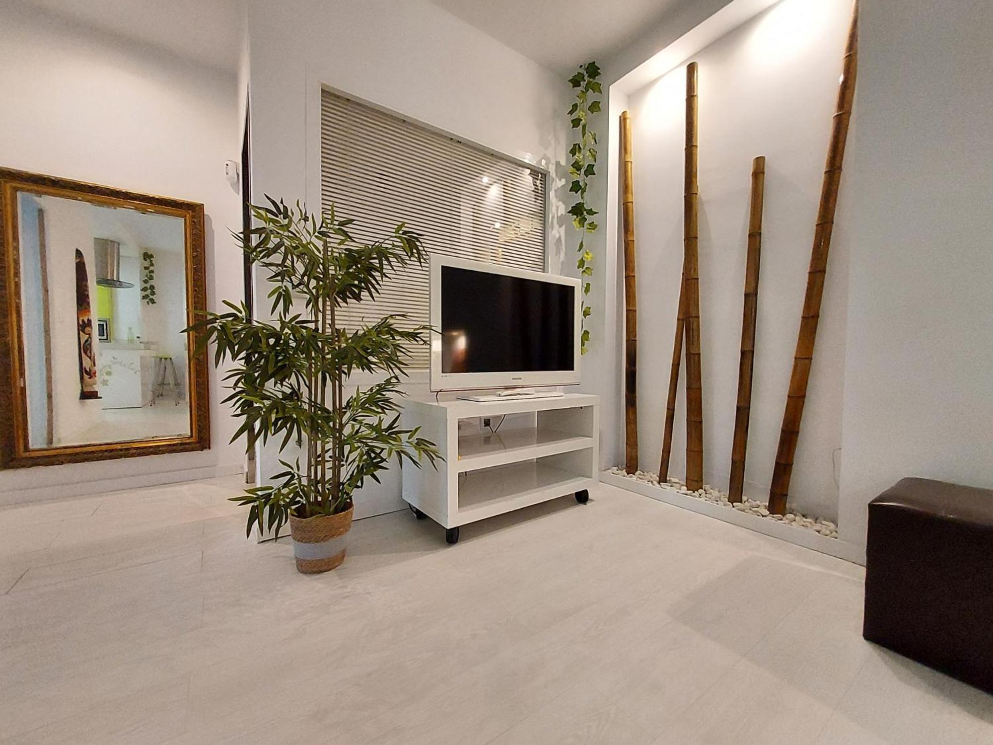 Nicolasa Apartment *
